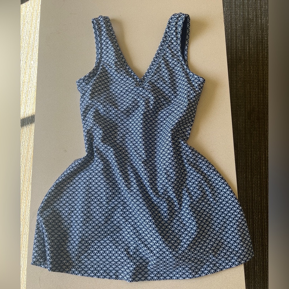 ABERCROMBIE Blue and White Patterned Sleeveless Exercise Dress SUPER FLATTERING